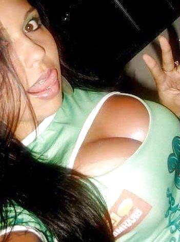 TOO YOUNG FOR THOSE TITS (3) adult photos