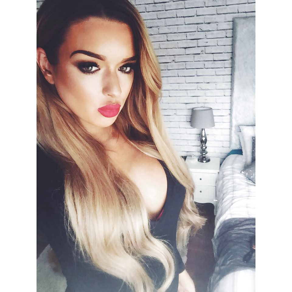 Nicki Kerr adult photos