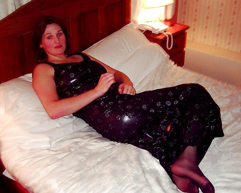 UK MILF #2 adult photos