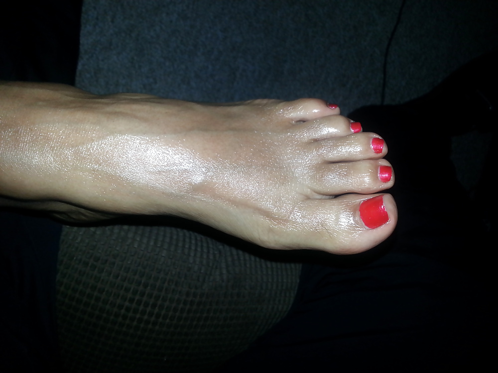 beautiful feet adult photos