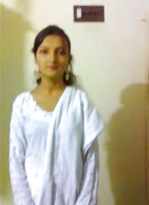 Baloch Girl Scandal by Desi Cock adult photos