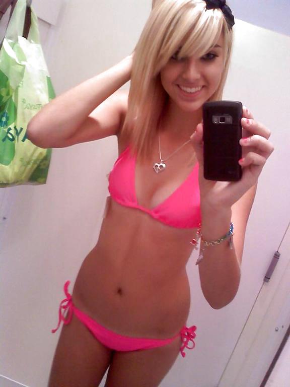 Hot Mirror Selfshots adult photos