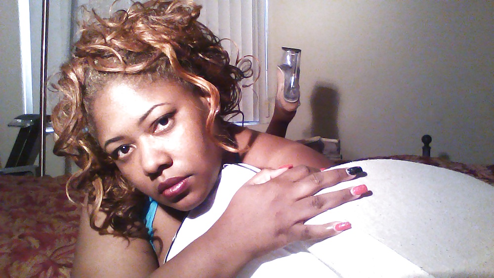 Ebony BBW Milf adult photos