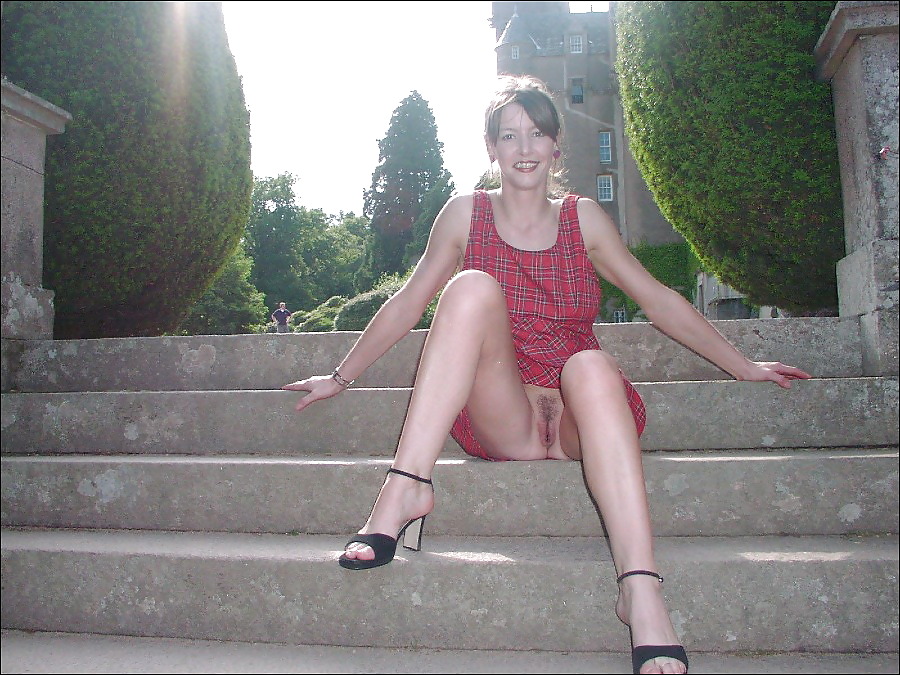 Yvonne loves flashing outdoor - N. C. adult photos