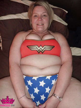 Princess BW - Wonderwoman Bikini Part 1