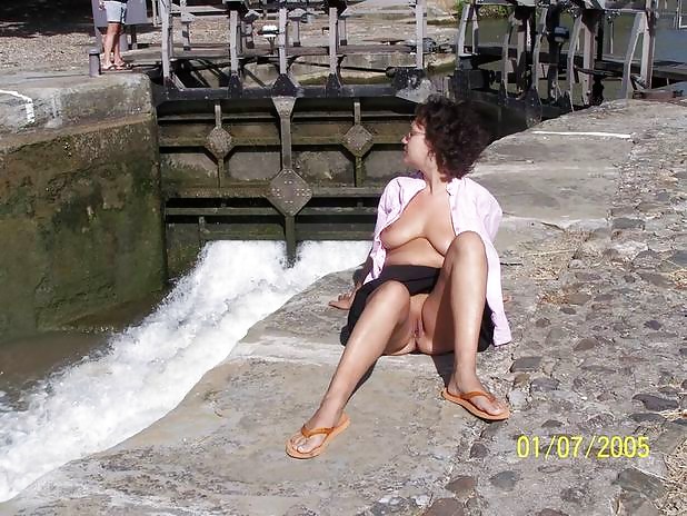 alex flashing adult photos