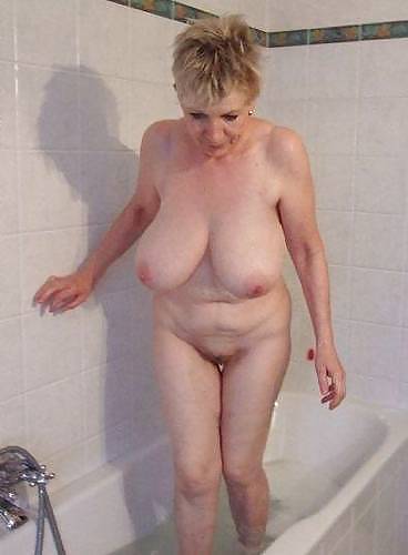 Huge Gran 4 adult photos