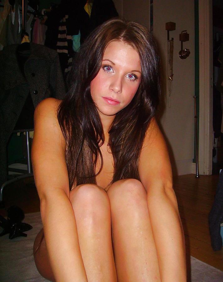 Amazing EyEz adult photos
