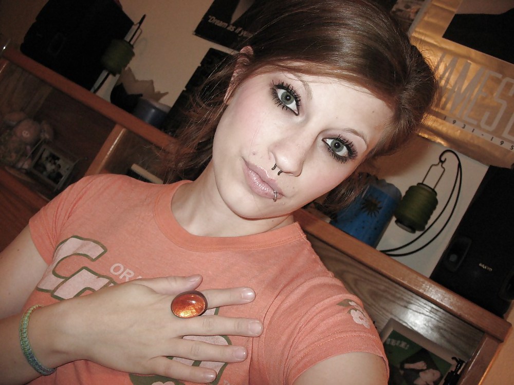 UNSCHULDSBLONDIES AMATEURS 126 adult photos