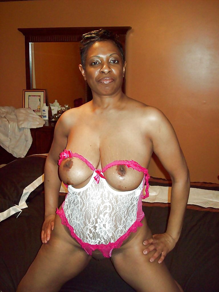 Ebony adult photos