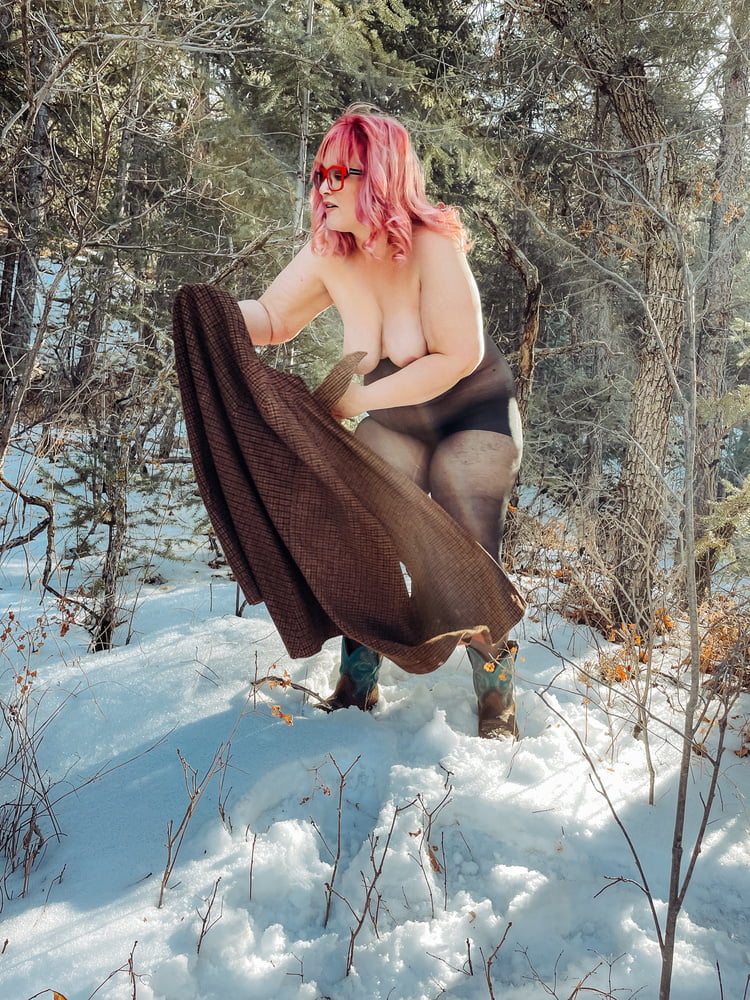 Bbw Witch In The Woods Gets Naked In Pantyhose 15 Pics Xhamster