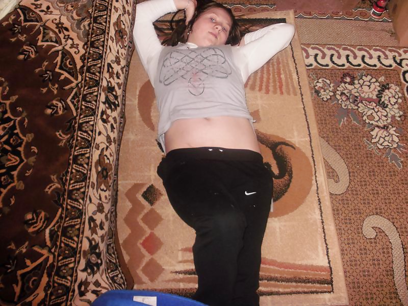a old 19 slut adult photos