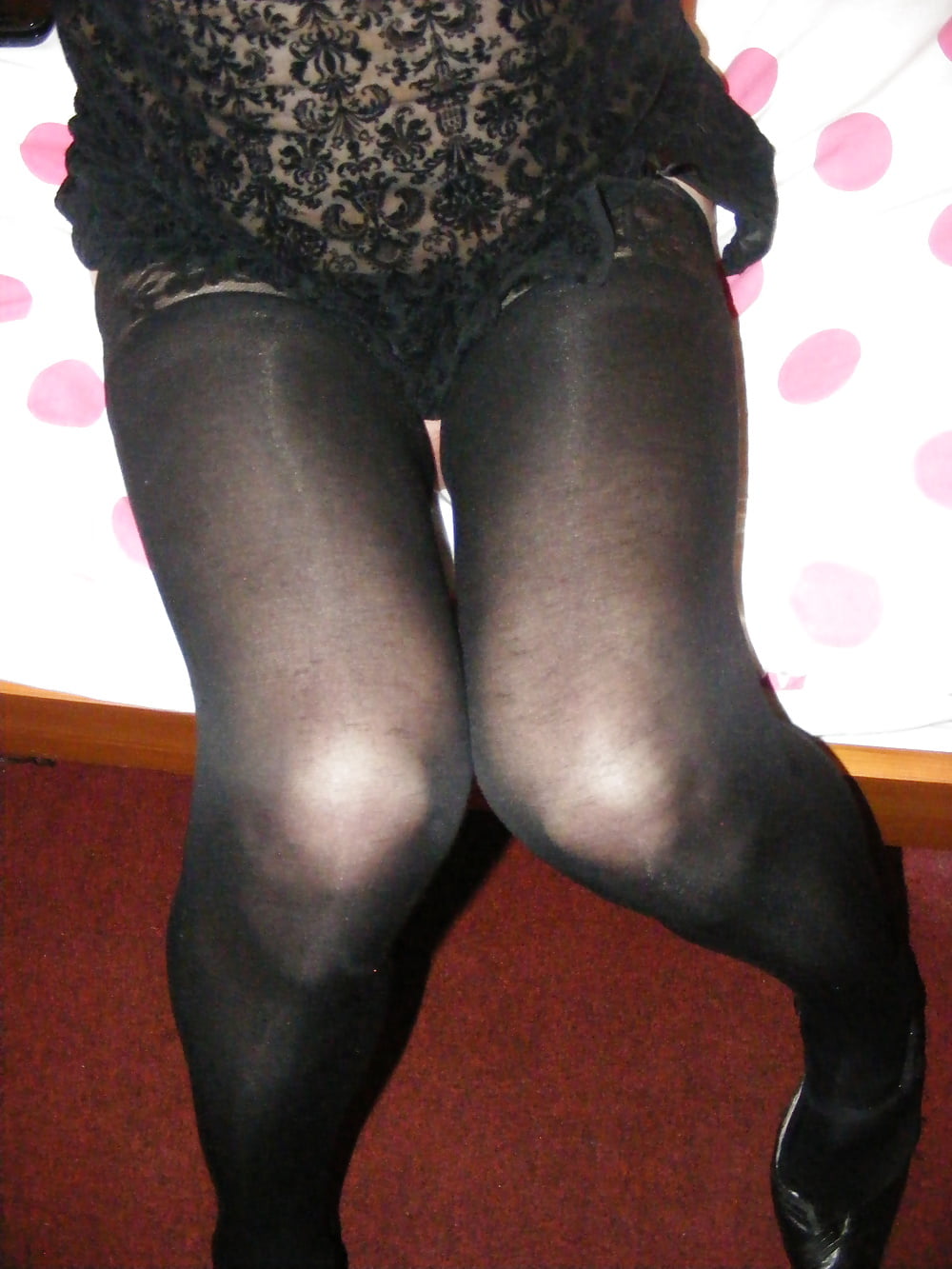crossdresser adult photos