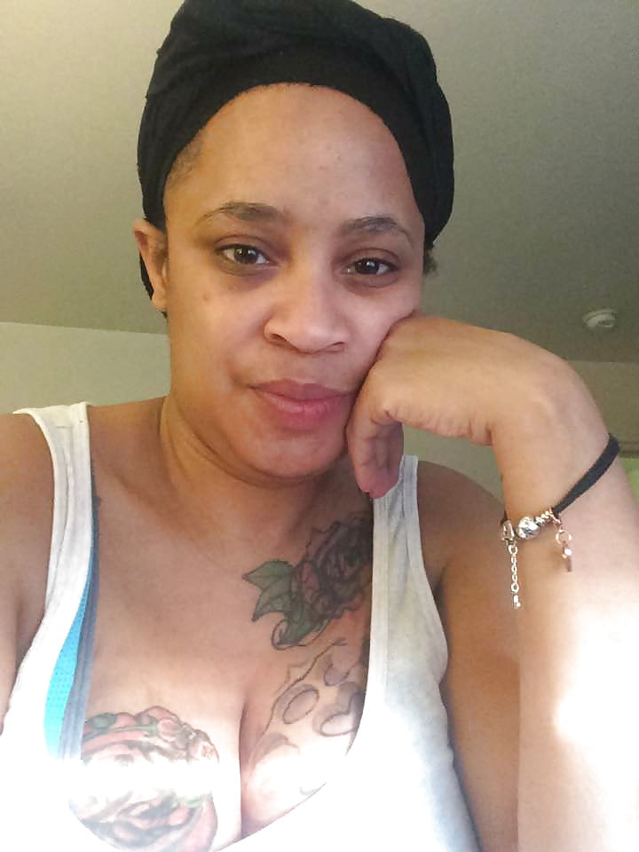 Big boob Kourtney Stewart from Philly adult photos