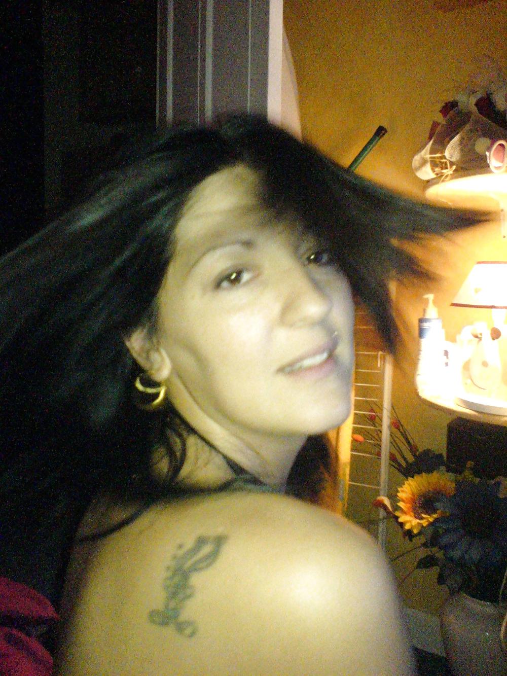 SmutDates.com Username 'SantaMonicaMom' adult photos