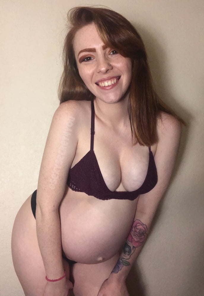 Sexy Pregnant Girls 150 - 30 Photos 