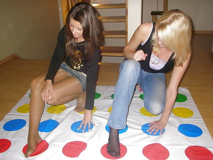 Down Blouse And Upskirt Playing Twister - Playing Twister, Upskirt, Nude and Downblouse 3 - 45 Pics ...