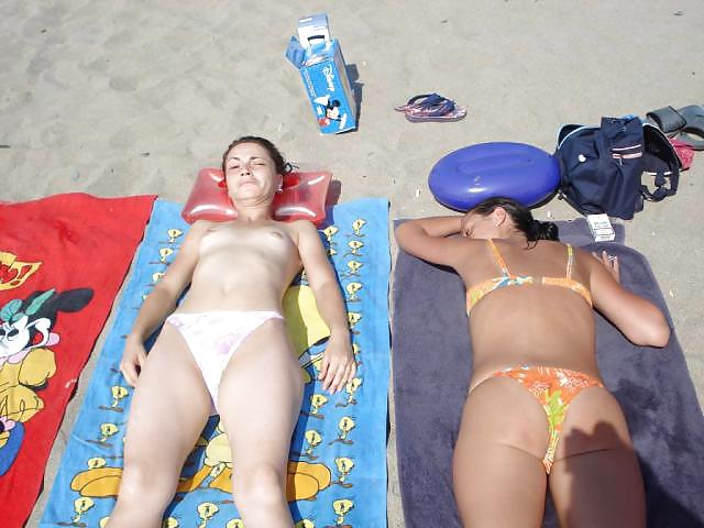 Bulgarian amateur girls on beach adult photos