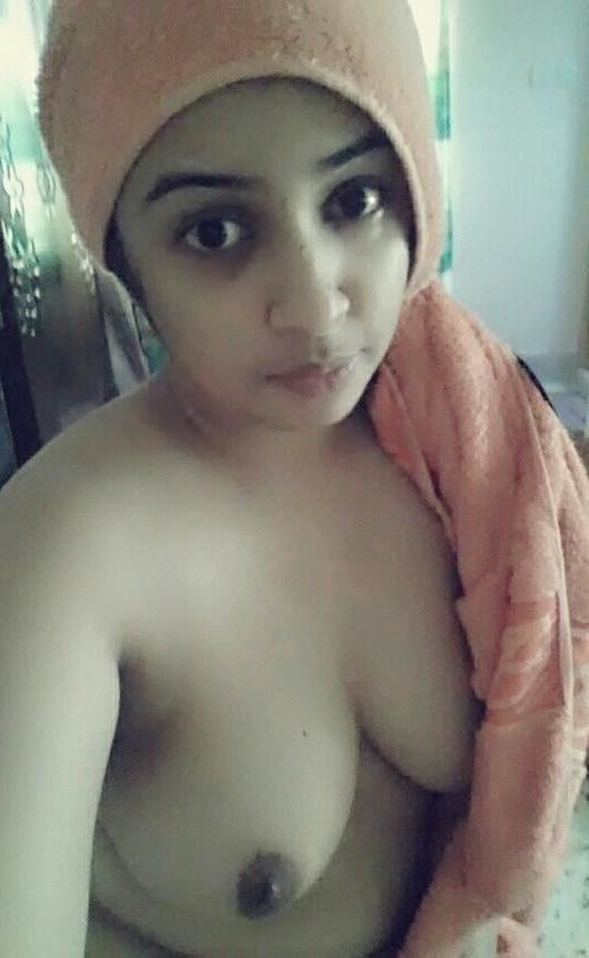 Pakistani Cute Teen - Strips & Groped - leaked photo #324283477