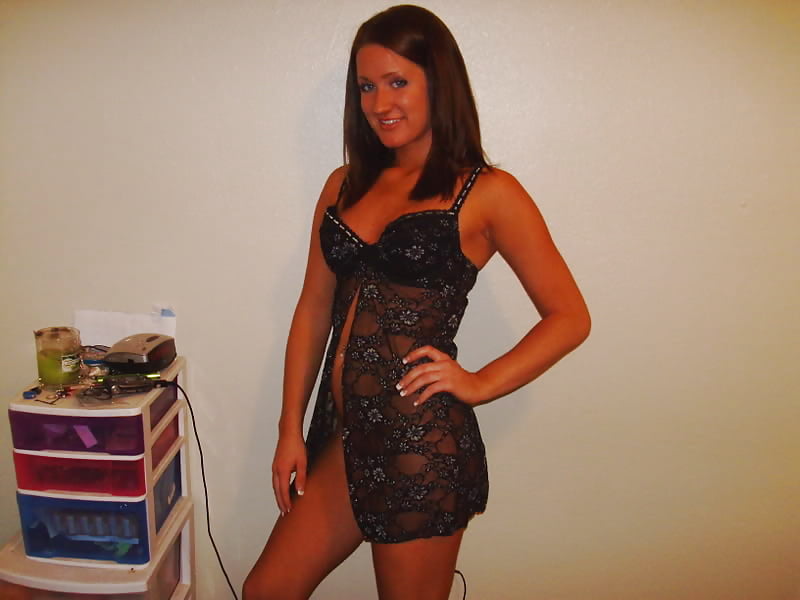Hot Brunette Posing (non-nude) adult photos