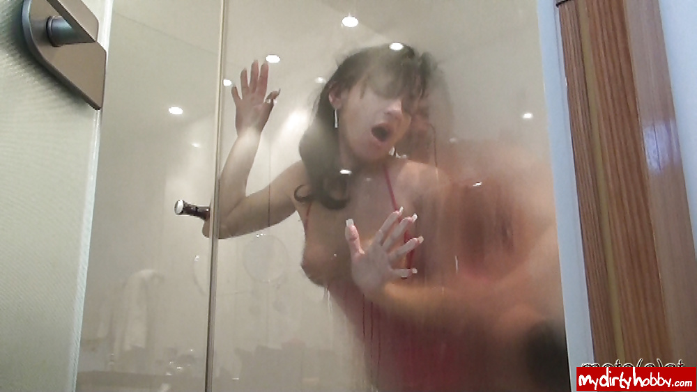 hot-motocat glamour bitch adult photos