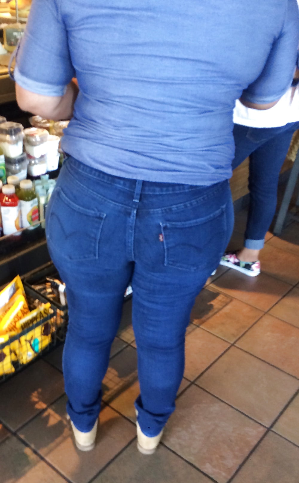 Thick Jean Booty adult photos