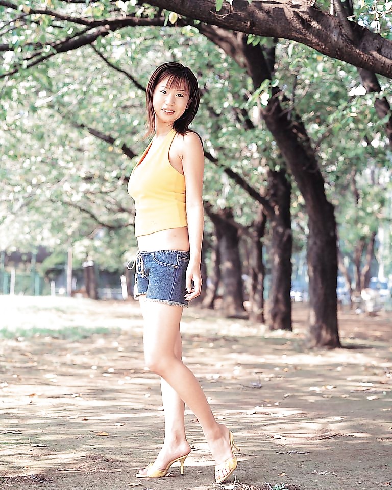 Pretty Asian 71 adult photos