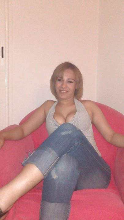 Look at this tunisian bitch Rima (my ex-girlfriend) adult photos