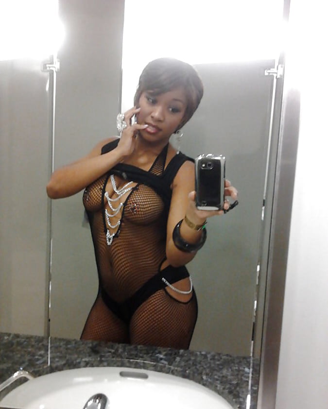 Self Pics Hot Amateurs! - vol 65! adult photos