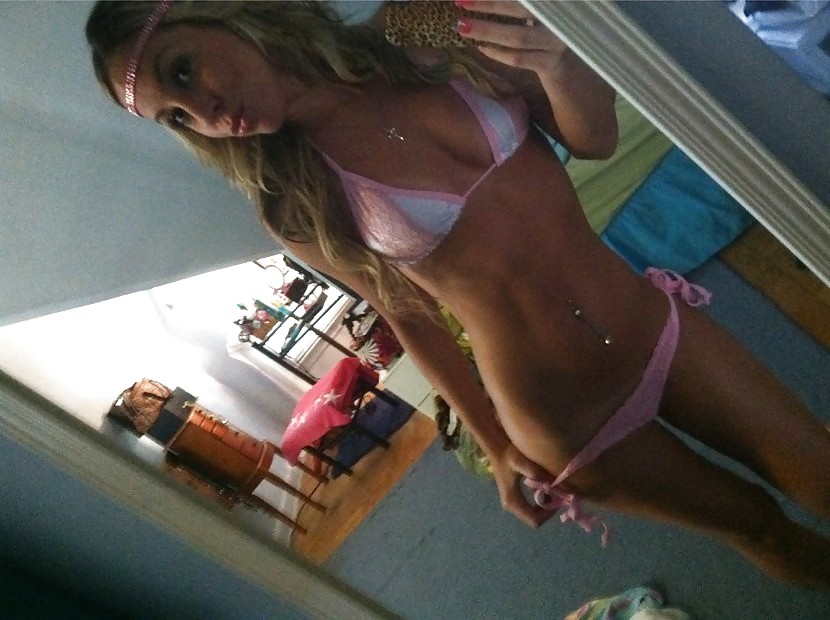 Sexy Teen Pictures & Self SHots 29 adult photos