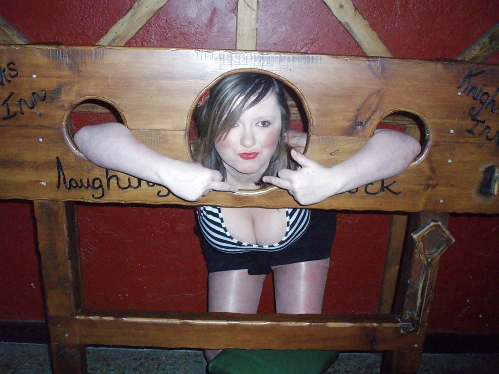 Teen cleavage adult photos