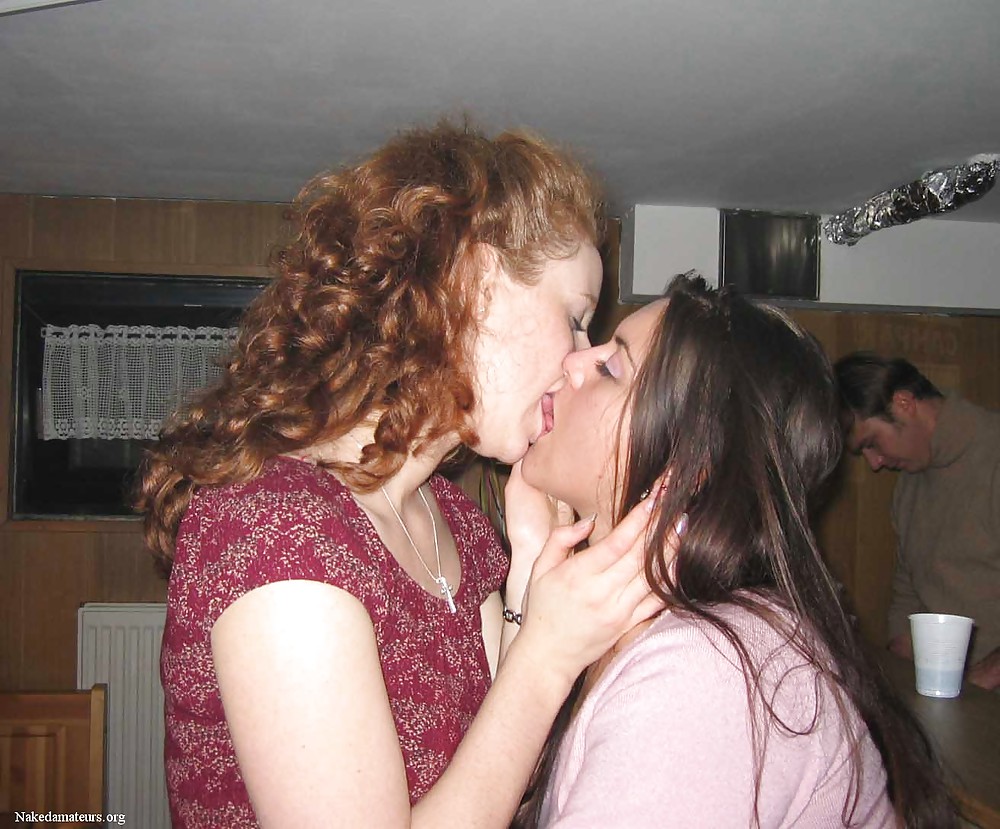 just kissing girls adult photos