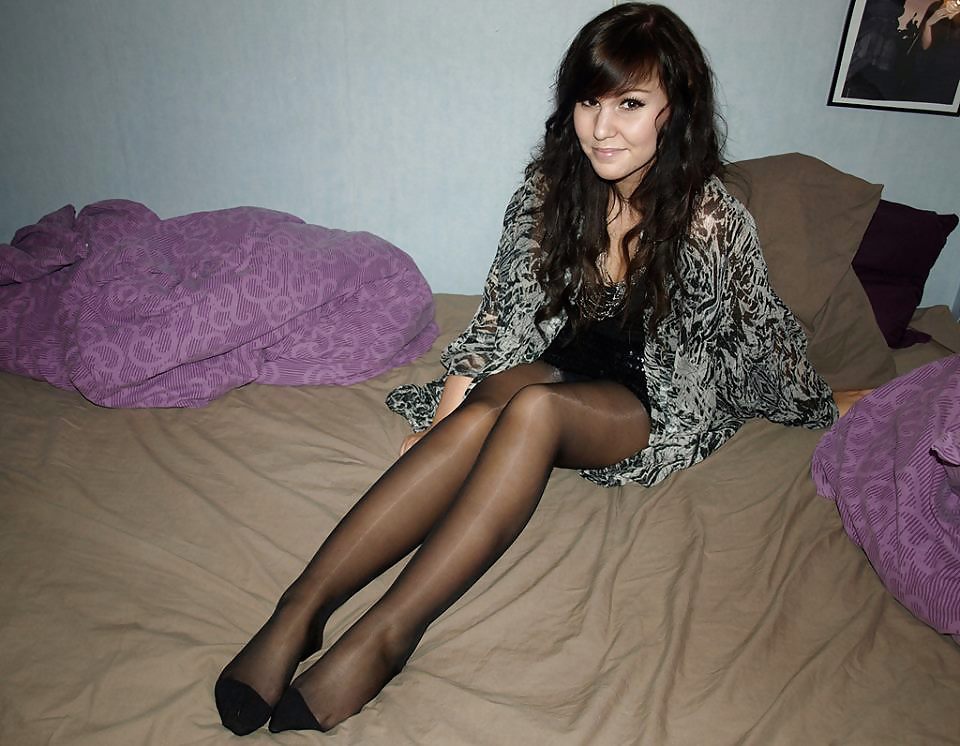 Girls in Nylons adult photos