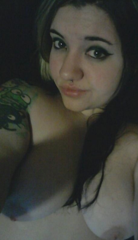 chubby girl with tattoos adult photos