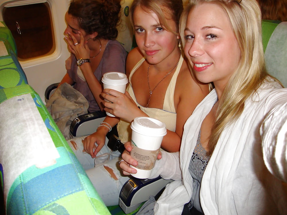 Dutch girls  on vacation adult photos