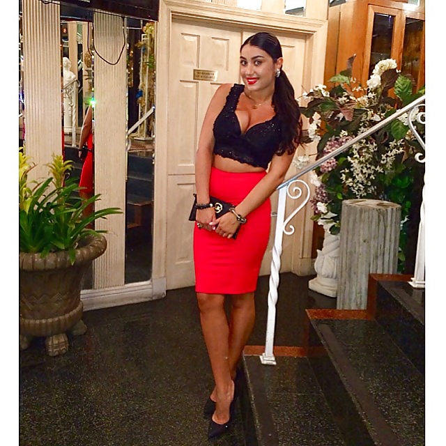 Arab beauty 34 - Cum on her adult photos