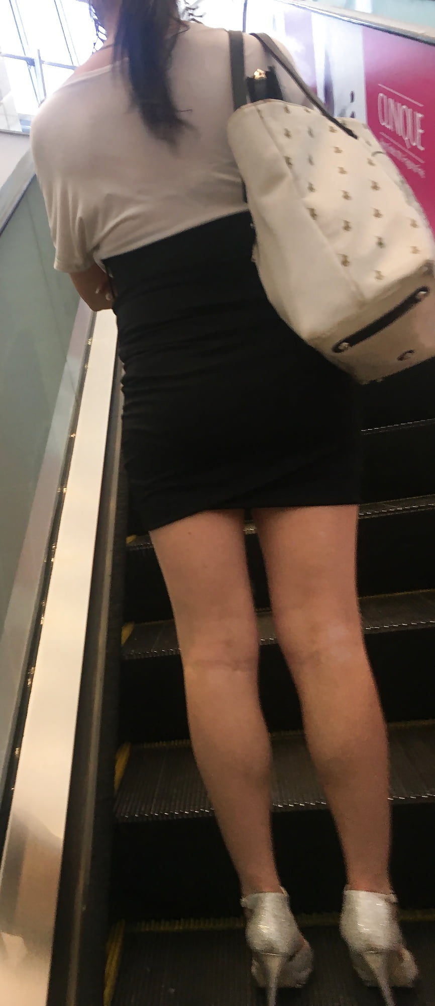 Super teen mall slut in heels adult photos