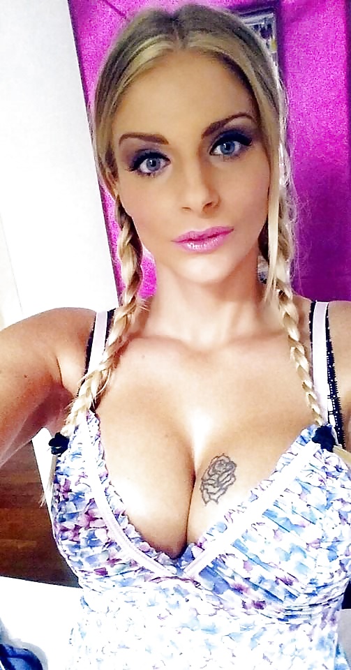 Francesca Cipriani D'Altorio adult photos