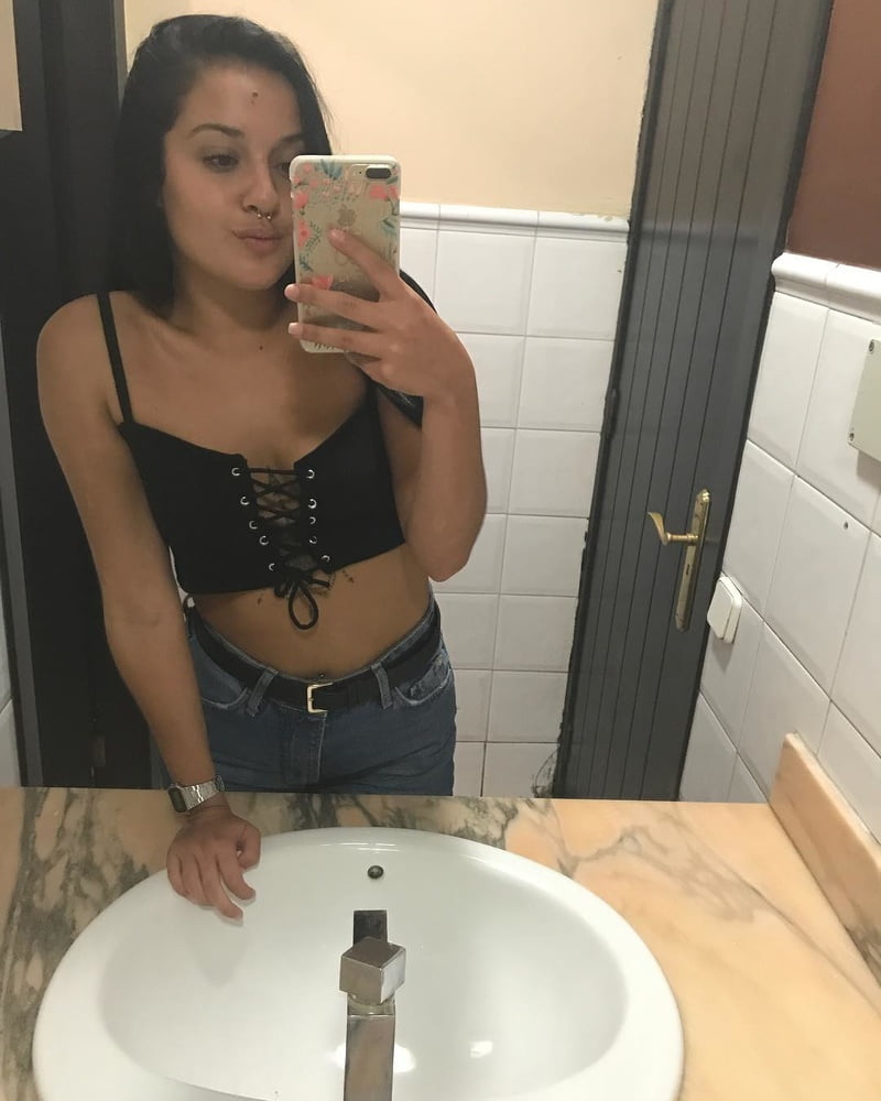 Yuan adult photos