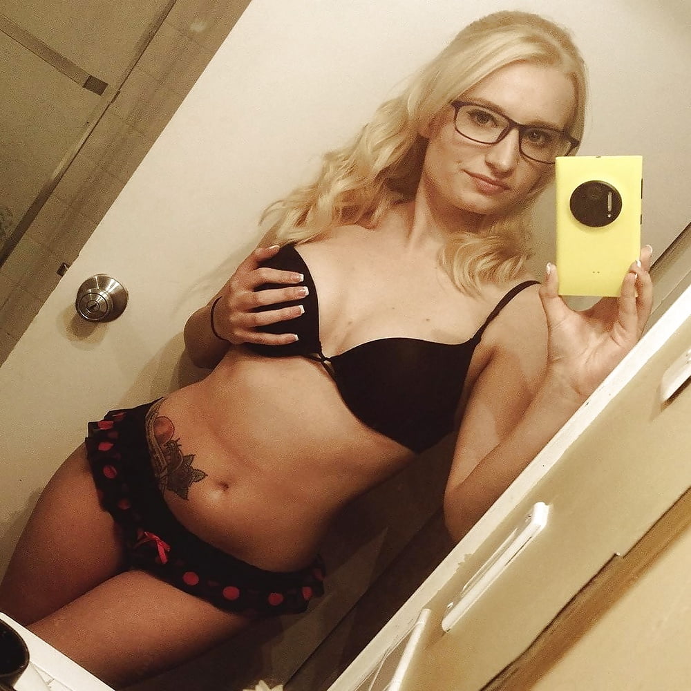 Amateur Series 03 adult photos