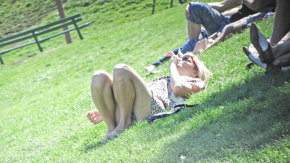Voyeur.Candid.27-7 adult photos