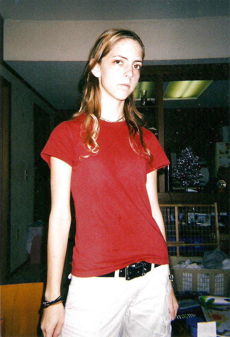Young Whora 3 adult photos