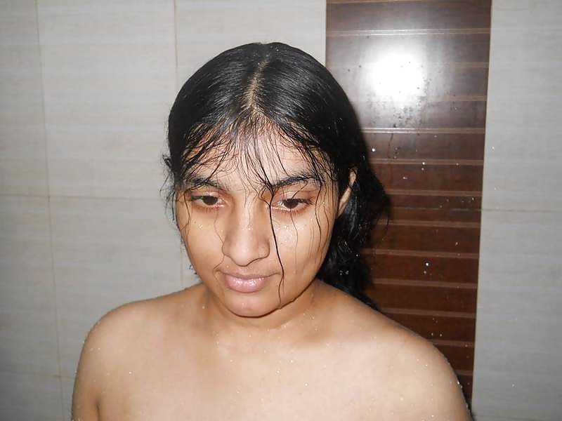 Indian Girl from IIT Kharagpur adult photos