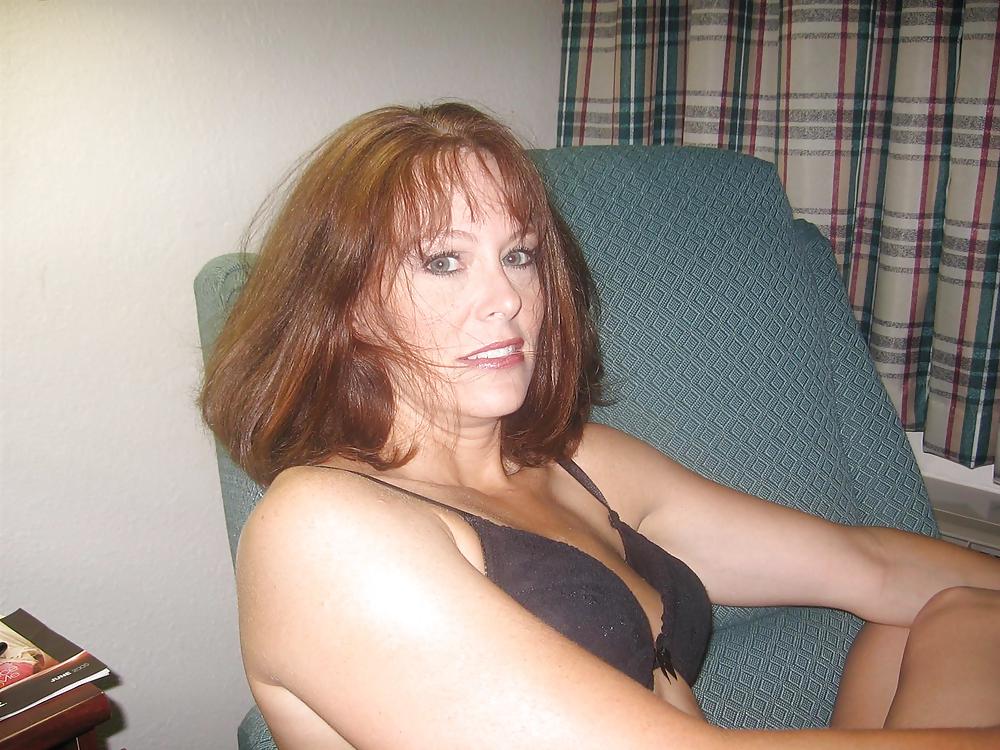41 YEARS OLD MILF - SEXY & HOT adult photos