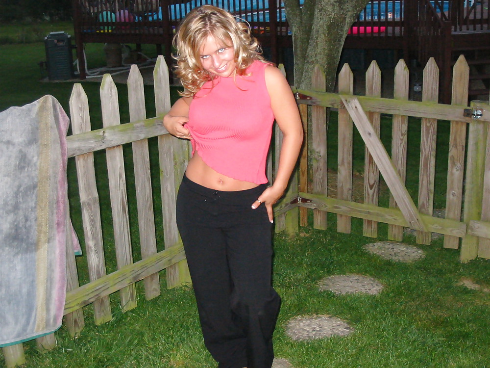 Blonde Teen 2 adult photos