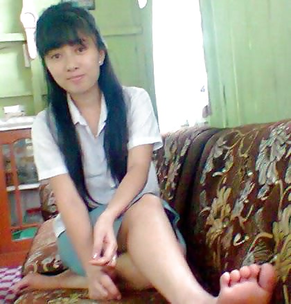 young malay teen tudung cantik feet foot soles ayak adult photos