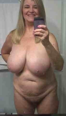 Big Tits Big Ass Amateur Mature MILF - Wife - Gilf - Granny adult photos