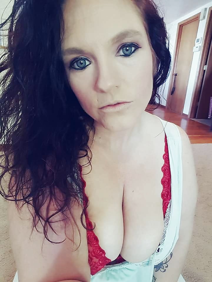 face book wifes and gf 3 adult photos