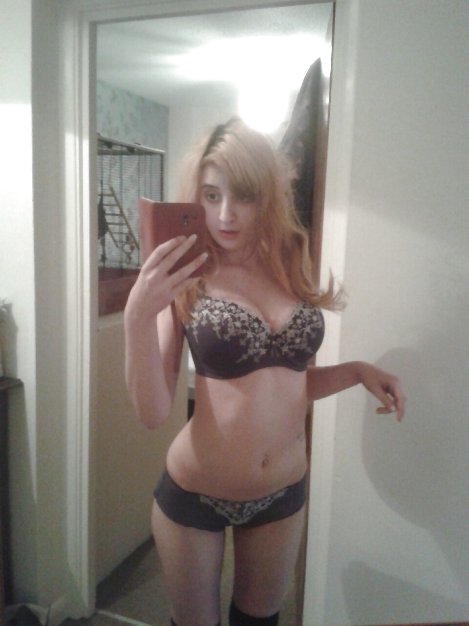 busty nerdy gamer girl topless webcam adult photos