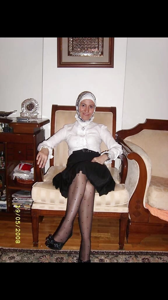 Very Sexy Turkish Hijab Teen adult photos